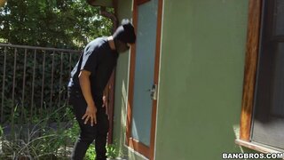 Monsters of Cock - Elisa Fucks a Crook - 06/07/2016