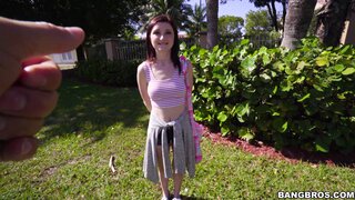 Bang Bus - Petite cutie shows her wild side - 02/08/2017
