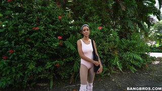 Bang Bus - Ballerina Takes a Ride - 08/30/2017