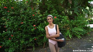 Bang Bus - Ballerina Takes a Ride - 08/30/2017