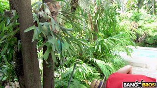 Ass Parade - Gardener Fucks Valerie Kay - 10/30/2017