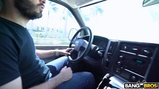 Bang Bus - Reverse Bus With A Big Booty Blonde - 11/01/2017