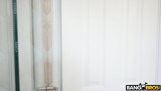 Big Tit Cream Pie - A Creampie For my Best Friend's Mom - 04/05/2018