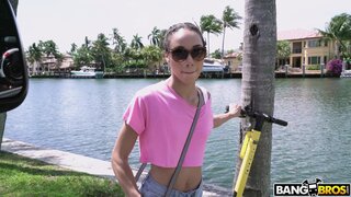 Bang Bus - Spring Break Sex on the Bus - 04/17/2019