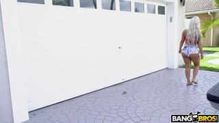 Ass Parade - Big Ass on Big Black Cock - 06/17/2019