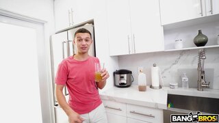 Ass Parade - Big Booty Gets Fucked Hard - 11/11/2019