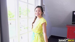 Bangbros Clips - Vina's Sexy Beach Vacation (Day 2) - 01/18/2020