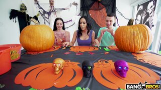 MomIsHorny - Swalloween Treat - 10/30/2020