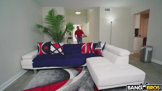Bangbros Clips - Pizza Guy Caught in 4K - 04/20/2021