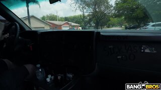 Bang Bus - Miss Little One Night Stand - 04/27/2022
