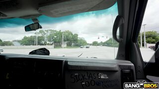 Bang Bus - Teacher Tames a Black Mamba - 06/07/2023