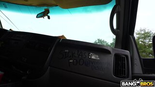 Bang Bus - Pretty Feet Big Meat - 06/28/2023